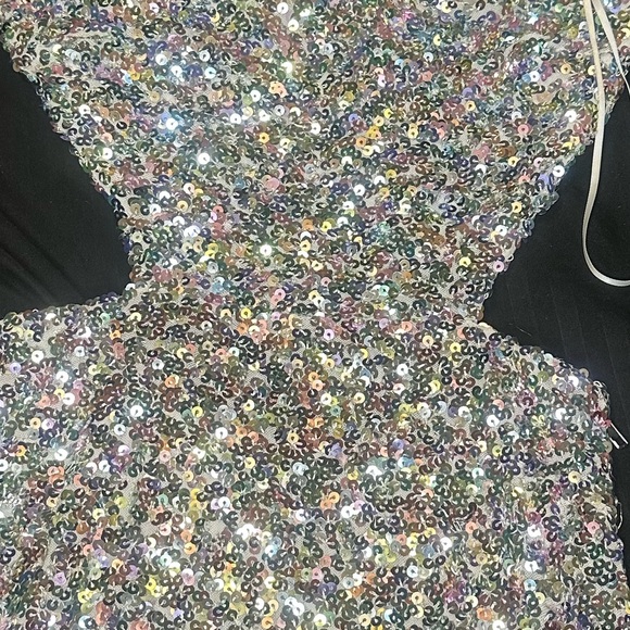 More time to Shine Mini Dress - Silver - Picture 4 of 4